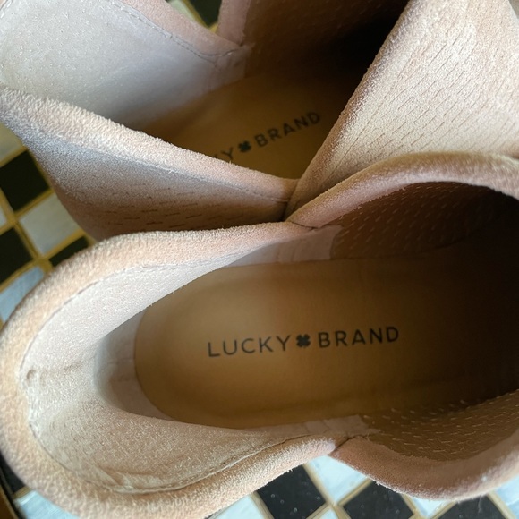 Lucky Brand suede leather ankle boot - Picture 4 of 5
